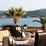 Ξενοδοχείο Miramar 3*